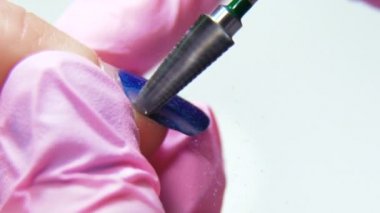 tırnak cilası kaldırma