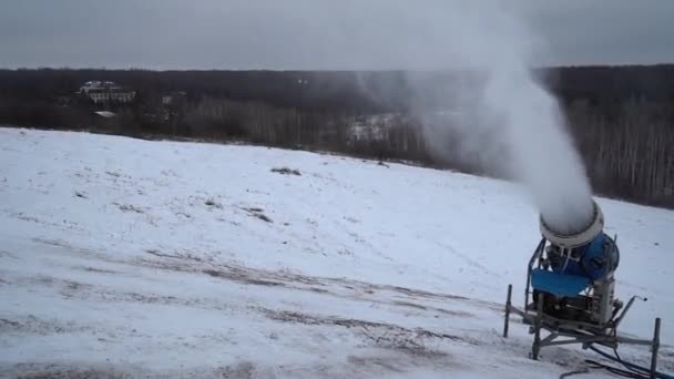 Snow cannon making snow at ski resort — Stock Video