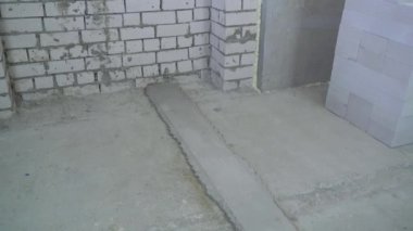 daha fazla tuğla duvar ayarı için hazırlanan Beton bodrum