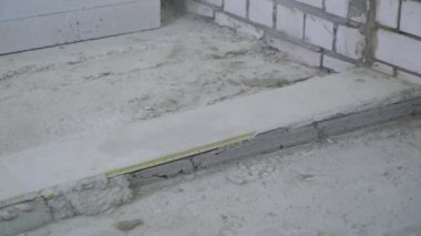 daha fazla tuğla duvar ayarı için hazırlanan beton Vakfı