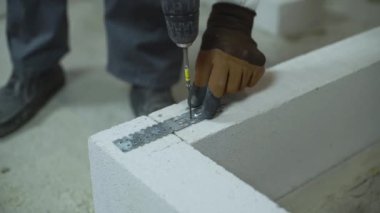 katılan kelepçe gaz beton blok ile elektrikli matkap vidalama Oluşturucu