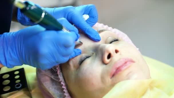 Eyebrows Permanent makeup — Stock Video