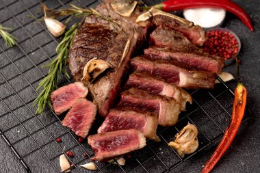 nadir sığır eti biftek Porterhouse biber biberiye sarımsak 