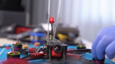 Bir yarış fpv drone, hobi, drone onarım ve bakım, yükseltme Bina