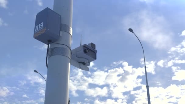 Övervakning av överträdelser av trafikkameror, fortkörningsskydd, trafikregler — Stockvideo