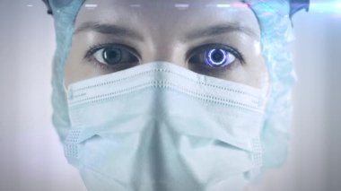 Dijital retina ve iris taraması, doktorun yüz biyometrik tanımlaması, göz taraması.