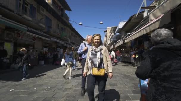 Israel Jerusalem Februar 2018 Menschen Die Auf Dem Jerusalemer Markt — Stockvideo