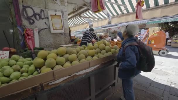 Srail Kudüs Şubat 2018 Nsanlar Kudüs Pazarından Alışveriş Yapıyorlar — Stok video