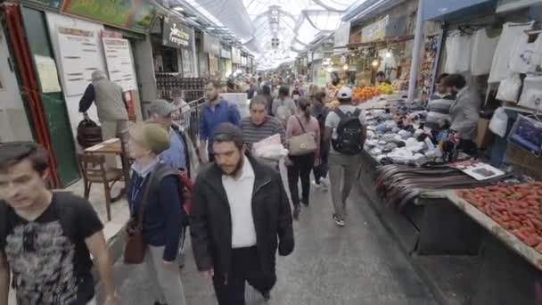 Israel Jerusalem February 2018 People Shopping Jerusalem Market Footage — 图库视频影像
