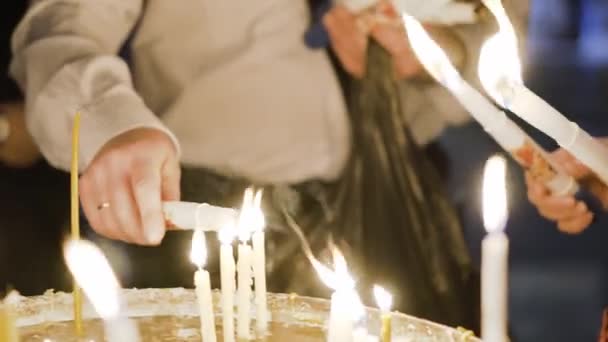 Israel Jerusalem Februari 2018 Pilgrimer Tänder Ljus Templet Den Heliga — Stockvideo