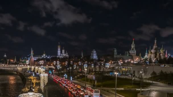 Natten Moskva Floden Och Kreml Time Lapse Bilder — Stockvideo