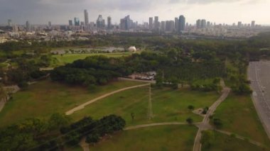 Kuzey Tel Aviv park yarkon hava manzarası 4k dron görüntüleri