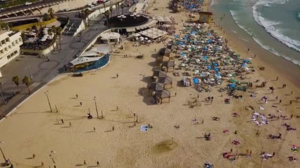 特拉维夫海滩4K 空中无人机镜头 — 图库视频影像