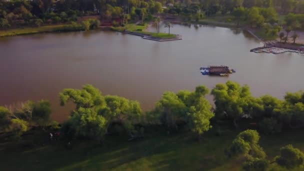 北特拉维夫公园 Yarkon 空中地平线4K 无人机镜头 — 图库视频影像