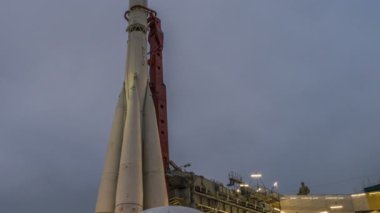 Roket fırlatma sahnesi hızlandırılmış görüntü