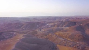 Çöl ölü deniz hava görüntüleri 4k yakınındaki