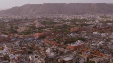 Jaipur şehrinin, Hindistan 'ın, Rajasthan' ın hava görüntüsü, 4k hava aracı görüntüsü.