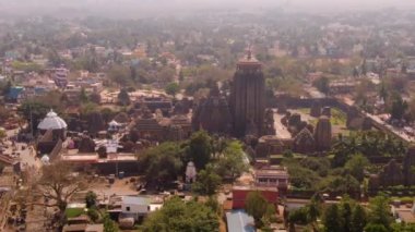 Orissa, Hindistan, Jagannath tapınağı, 4k hava aracı görüntüleri.