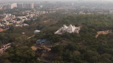 Bhubaneswar, Hindistan, Udaygiri mağaraları, 4k hava aracı.