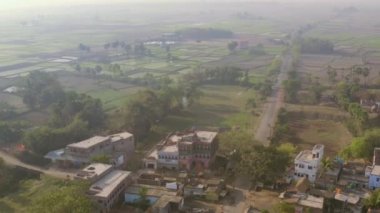 Ekachakra köyü, Hindistan, hava 4k, Lord Nityananda 'nın doğduğu yer.