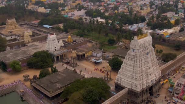 ヴリンダバン 5000寺院の街 インド 4K空中未成績 — ストック動画