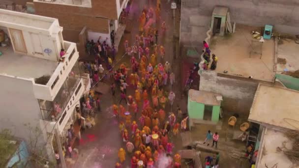 印度Holi彩色节的航拍 4K无人机画面 — 图库视频影像