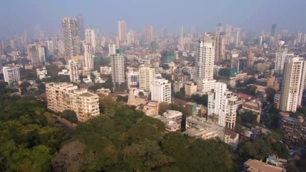 Luchtfoto Mumbai Skyline India Marine Drive Area Drone Hemel Uitzicht — Stockvideo