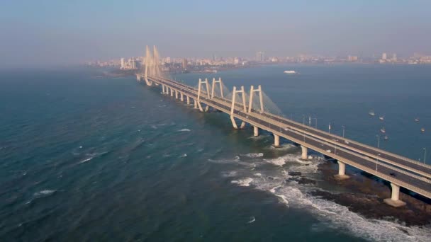 Mumbai India Worli Sea Link Bridge Aerial Drone Footage — 图库视频影像