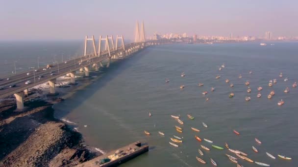 Βομβάη Ινδία Γέφυρα Θαλάσσιου Συνδέσμου Worli Εναέρια Drone Πλάνα — Αρχείο Βίντεο