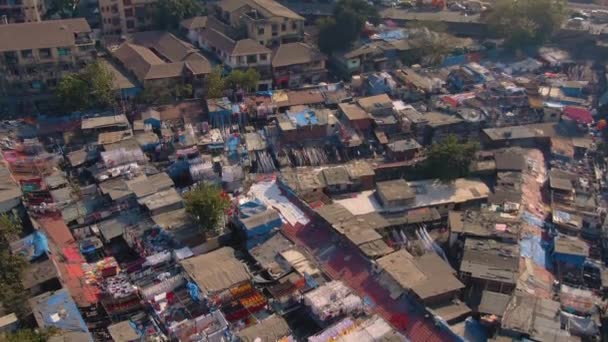 Mumbai Índia Dhobi Ghats Slums Perto Oceano Imagens Drones Aéreos — Vídeo de Stock