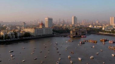 Hindistan geçidi manzarası, Mumbai, 4K havadan, sınıflandırılmamış daire