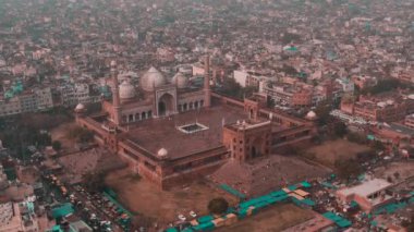 Delhi, Hindistan, Akshardham tapınağı, 4k hava aracı görüntüleri.