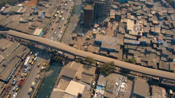 达拉维贫民窟的航拍 4K无人驾驶飞机镜头 — 图库视频影像