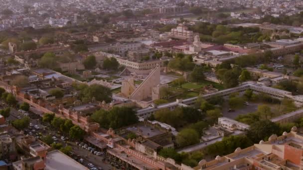 Vista Aerea Del Paesaggio Urbano Indiano Con Architettura Tradizionale Durante — Video Stock