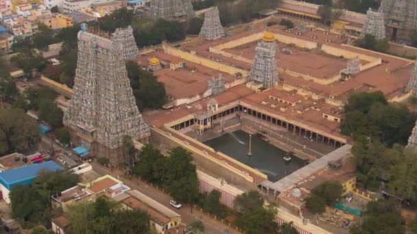 印度南部Srirangam Trichi的Gopuram圣殿 4K空中景观 — 图库视频影像