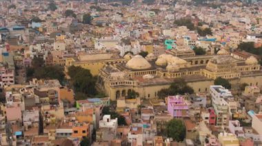 Madurai, Hindistan, Thirumalai Nayakkar Sarayı, 4k hava aracı görüntüsü