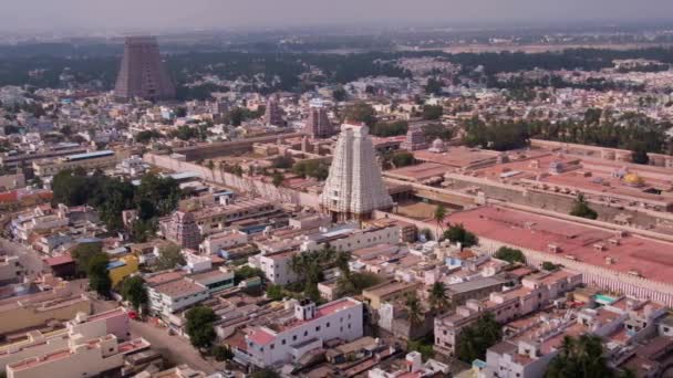 vue aérienne de Vrindavan, ville de 5000 temples, Inde, 4k 