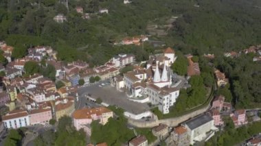 Portekiz, Avrupa 'da şehir manzarası, 4k hava aracı görünümü