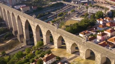 Portekiz, Avrupa 'da şehir manzarası, 4k hava aracı görünümü