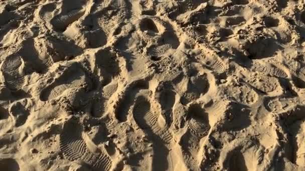 Masque Filtre Usagé Disposé Sur Une Plage Sable Pittoresque — Video