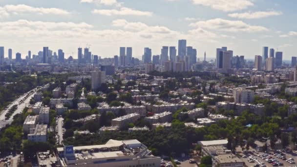 从无人驾驶飞机俯瞰特拉维夫商业天际线 以色列 — 图库视频影像
