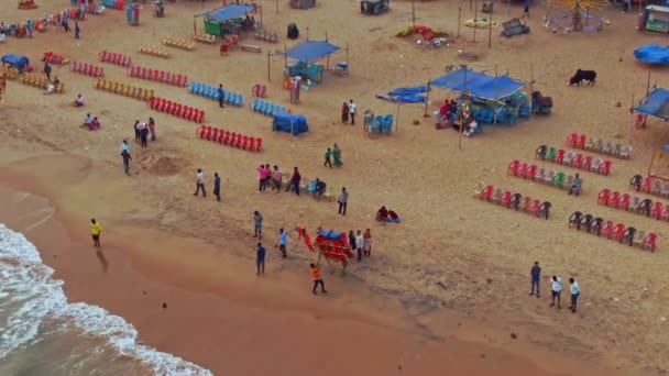 Zonsondergang Het Strand Van Oceaan Puri Orissa India Luchtfoto Drone — Stockvideo