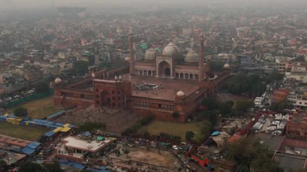 インドのニューデリー Jama Masjid モスク4K空中ドローンビデオ — ストック動画