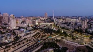 Şehir manzarasının hava görüntüleri 