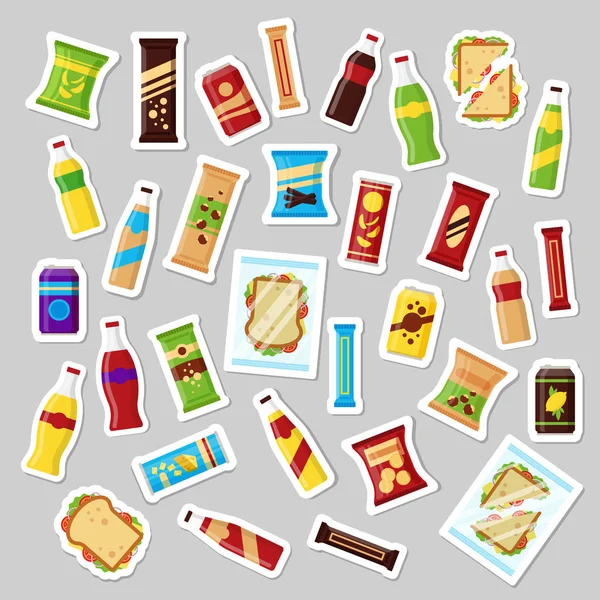 Lanche conjunto de produtos, emblemas remendo lanches fast food bebidas nozes batatas fritas suco de biscoito sanduíche. Ilustração plana em vetor —  Vetores de Stock