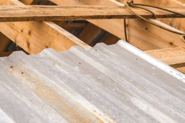 demir çatı bitmemiş çatı