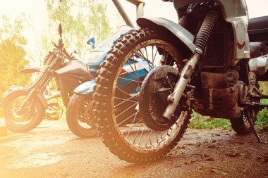 Motorcu başlamadan önce