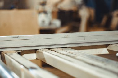 Atölyedeki eski makine