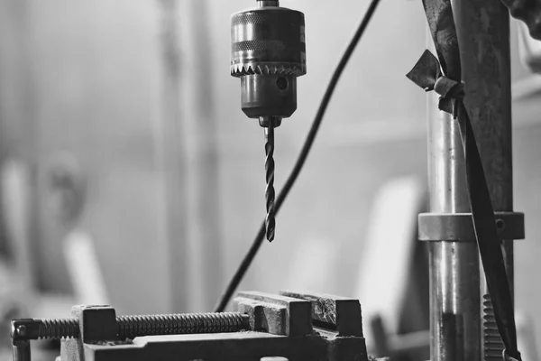 Machine in de werkplaats boren — Stockfoto