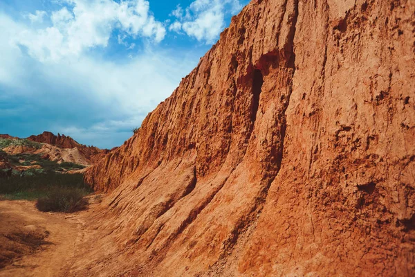 Le paysage des montagnes rouges — Photo